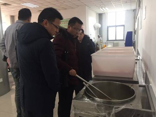 四川达州市职业教育协会会长一行到北汽福田各事业部进行实地考察