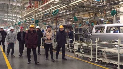 四川达州市职业教育协会会长一行到北汽福田各事业部进行实地考察