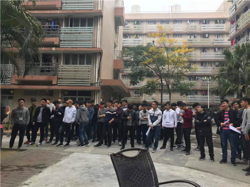 安置学生实习就业场景